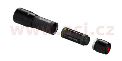 LED LENSER P7 CORE - ruční svítilna se superledkou, dosvit 300 m, záruka 7 let