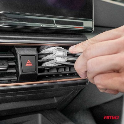AMiO - Kefka na čistenie ventilačnej mriežky