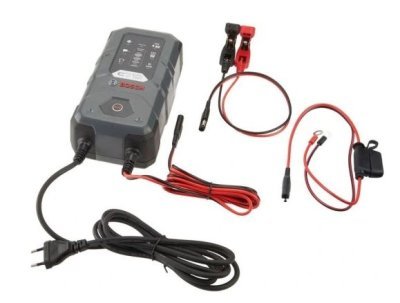 Nabíjačka batérií BOSCH C70 12V/10A 24V/5A 0189911070