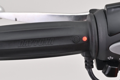 DAYTONA - gripy vyhrievané priemer 22,2 mm