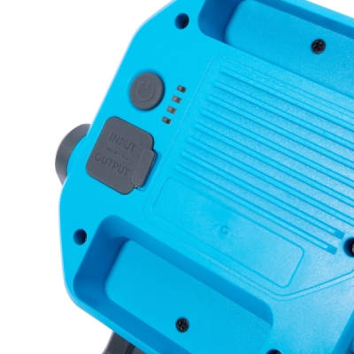 XTline - LED reflektor nabíjecí 2 000 lm, 4 000 mAh