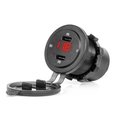 AMiO - Vodotesná nabíjačka so spínačom, digitálnym voltometrom ČERVENÝ LED indikátor USB + USB C QC3.0 12/24V