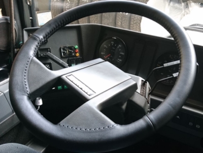 Poťah na volant z pravej kože veľkosť CX - čierny s čiernym obšitím