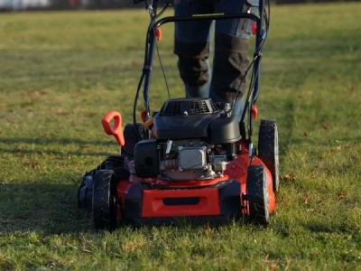 Yato - Benzínová kosačka 4.5kW rez Ø56cm