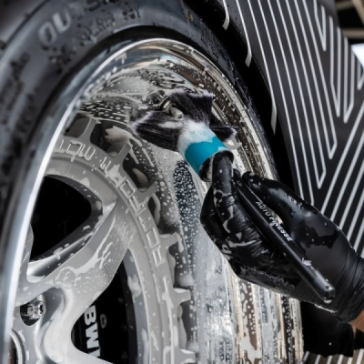 Auto Finesse - IMPERIAL (koncentrát) neagresívny čistič na disky 1L