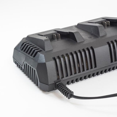 XTline - Nabíjačka batérie li-ion 2x18V 3,0Ah - NEW