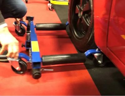 KB GLOGAL - Transportné mobilný zdvíhací vozík do 680kg