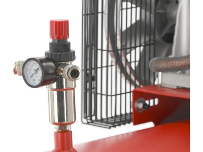 Yato - Dvojpiestový olejový kompresor 2.2kW 200L