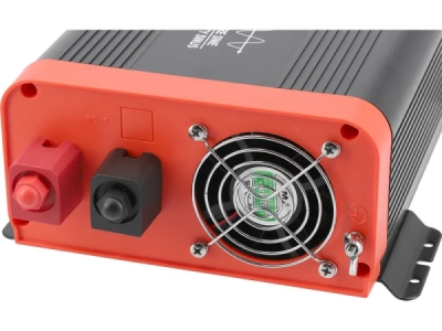 Yato - Menič napätia 12/230V 1000W