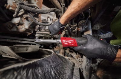 Milwaukee - Priechodná račňa 12V 1/4" s AKU 2x 2.0Ah
