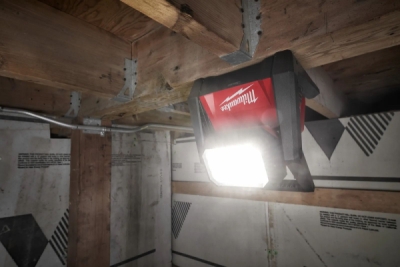 Milwaukee - Vysokovýkonná LED lampa 4000Lm 18V (korpus)