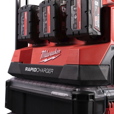 Milwaukee nabíjačka M18 PC6