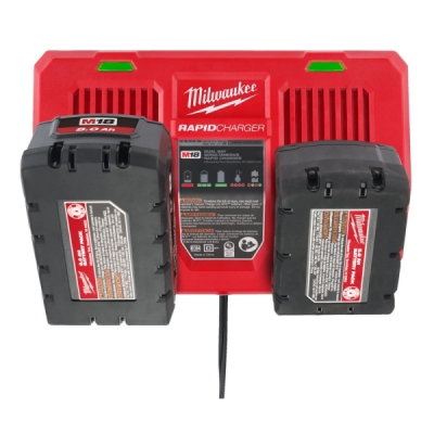 Milwaukee nabíjačka M18 DFC