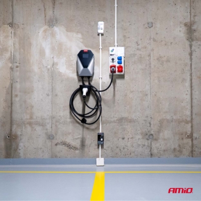 AMiO - Trojfázová nástenná nabíjačka pre elektrické vozidlá 22kW 32A 400V