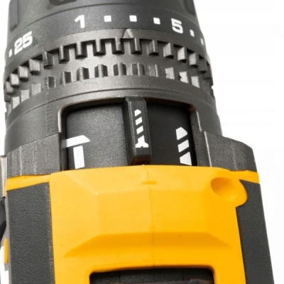 JCB - Vŕtačka/skrutkovač 18V 75Nm s 2xAKU 5Ah