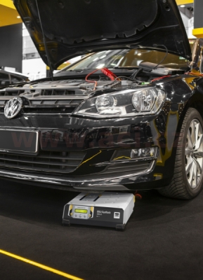GYS - Multifunkčná nabíjačka autobatérií GYSFLASH 100.12 HF