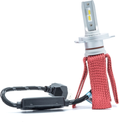 EPLH73 PREMIUM CHOBOTNICA LED H4 CANBUS 4300K