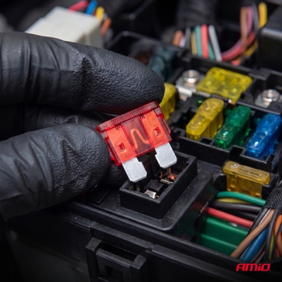Autopoistky STANDARD BLISTER 3 ks 10A AMIO-05105