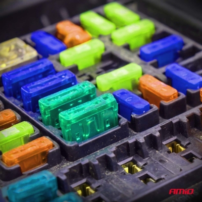 Autopoistky MINI BLISTER 3 ks 30A AMIO-05102