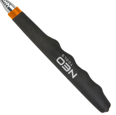 NEO TOOLS 11-611 Magnetický vyťahovač teleskopický 190-800 mm