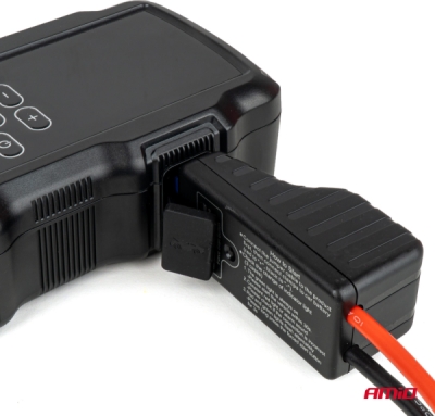 Štartovací zdroj 4v1, 12V 17Ah 900A 4in1 AMiO-05126