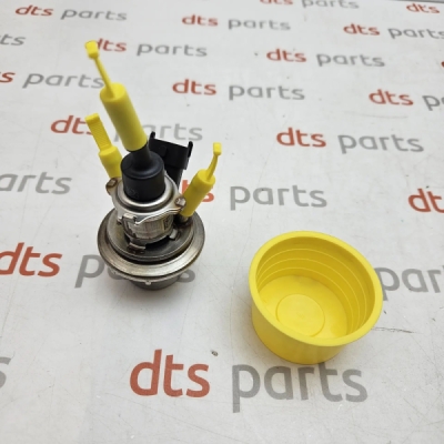 Vstrekovač AdBlue Mercedes-Benz A0004901113